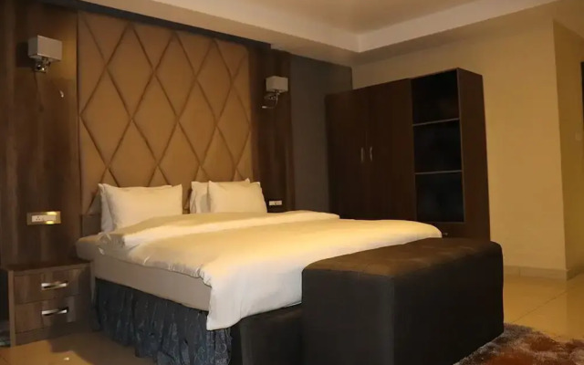 Delad Hotel and Suites