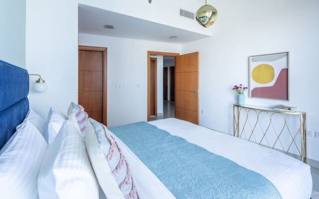 Sophisticated 1BR Apartment in Dubai Marina