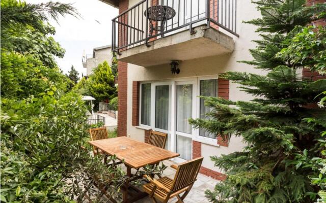 Büyükada Apart Hotel - Karadağ Apart