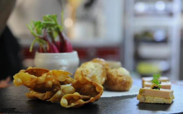 Château De Vault De Lugny