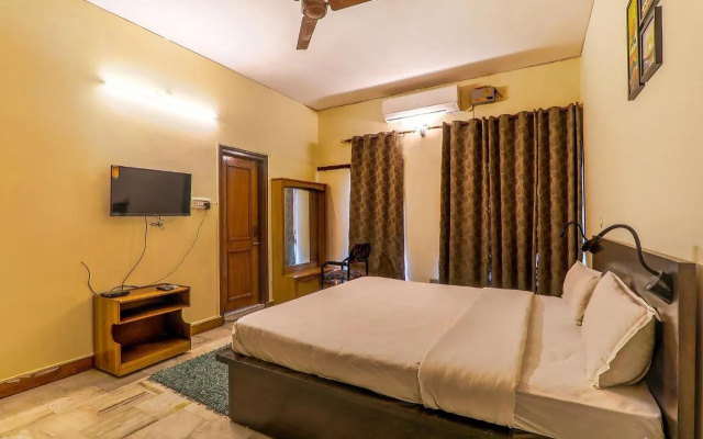 FabHotel Executive Guest House
