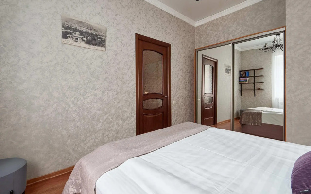 Апартаменты на проспекте Карла Маркса, 6