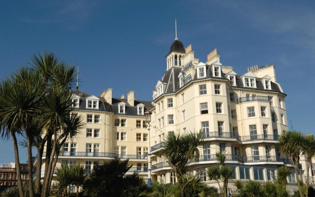 Queens Hotel