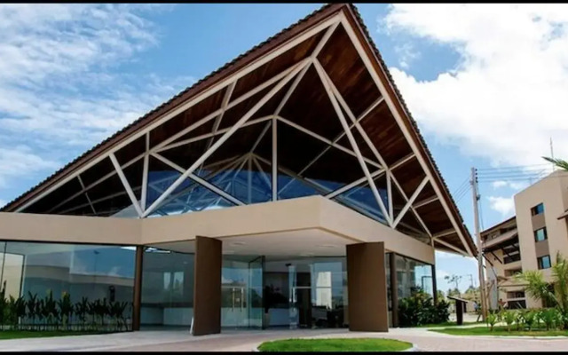 NUI Supreme Beach Living