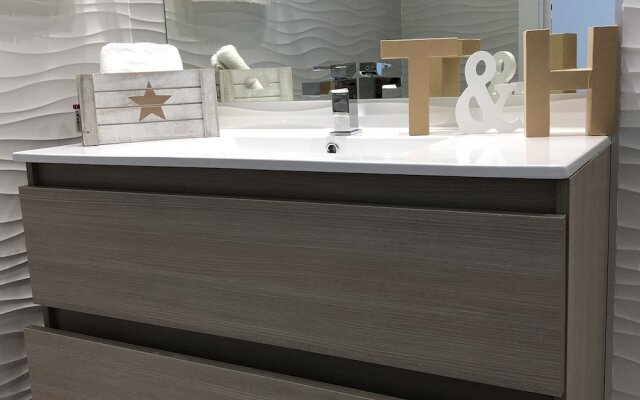 T&H Ancora Family Apartment