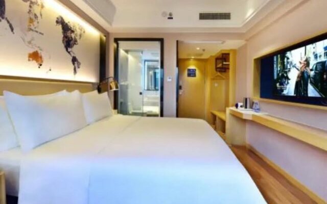 Wanhou Academy of Fine Arts Hotel (Yiyang Xiufeng Park Branch)