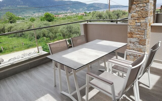 Bella Vista Luxury Apartments