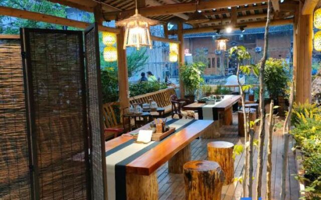 Yunxi Bieyuan Guesthouse