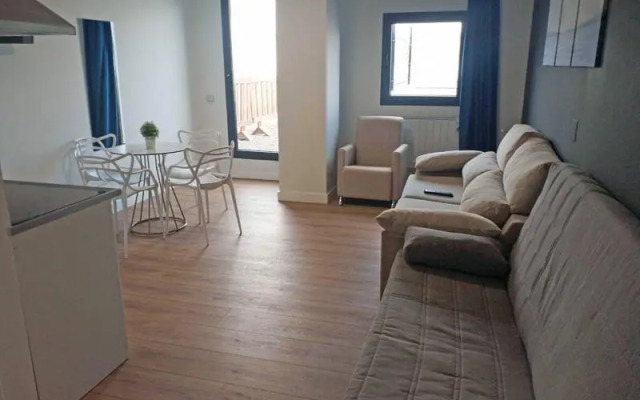 Apartamentos Hi Apartaments Santander 3000