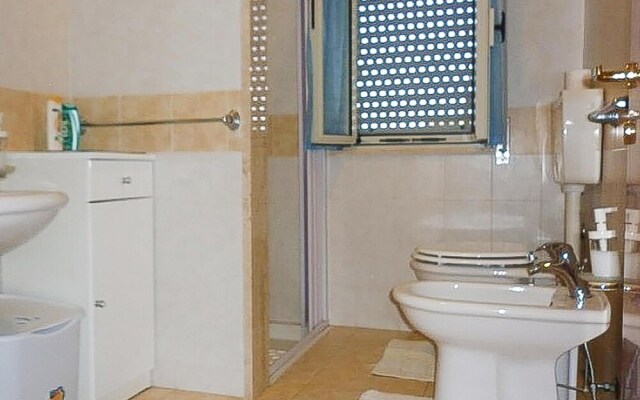 Nice Apartment in Reitani Noto With Wifi and 2 Bedrooms