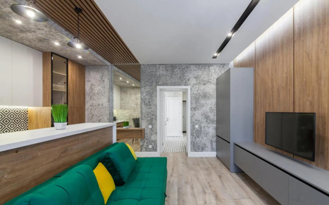 Royal VIP Apartment on Pidmurna 24