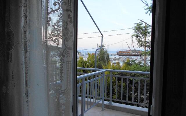 Sophies Apartments Ormos
