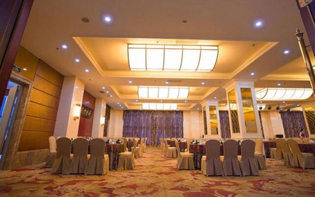 Huashuiwan No. 1 Hot Spring Hotel