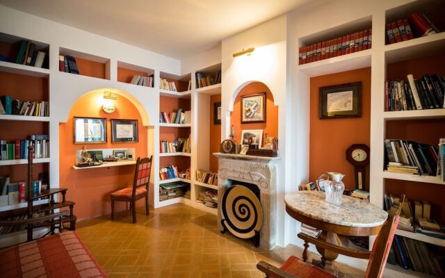 Borgo dei Saraceni - Domus Indomita