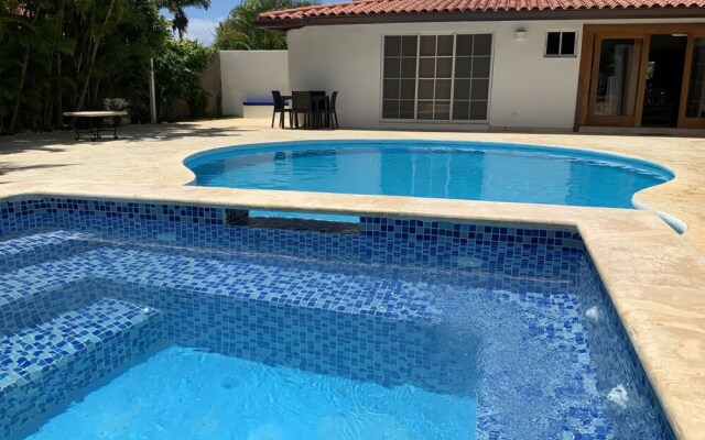Linda Villa en Casa de Campo La Romana