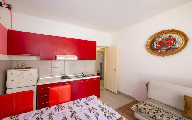 Say Close to Center and Beach 6 Kl