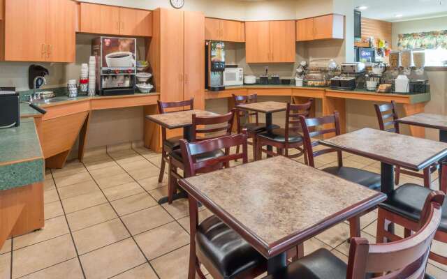 Microtel Inn & Suites by Wyndham Uncasville Casino Area