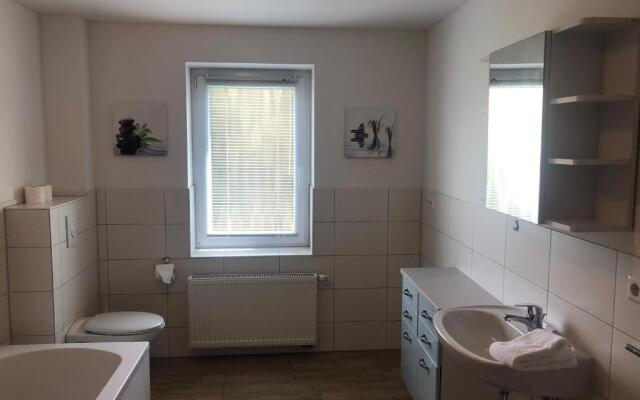 Bernsteinsee Ferienwohnungen und Apartments