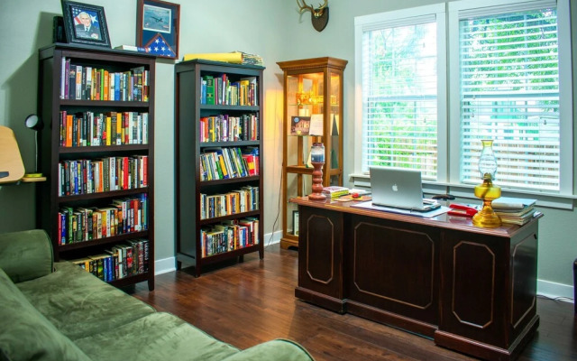 Southtown Classic 3br/2ba Mins From Downtown