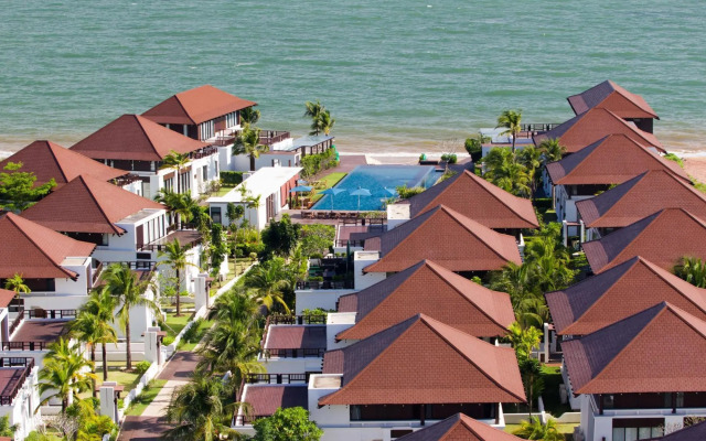 The Oriental Beach Pool Villa and Village