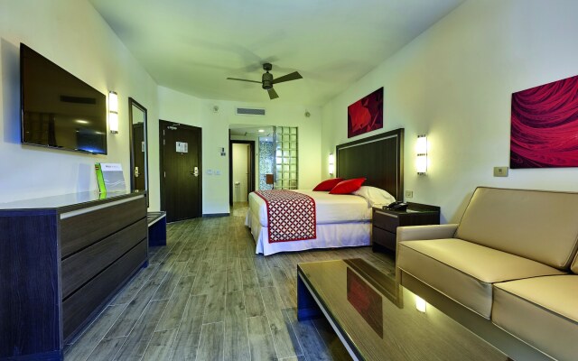 Hotel Riu Tequila - All Inclusive