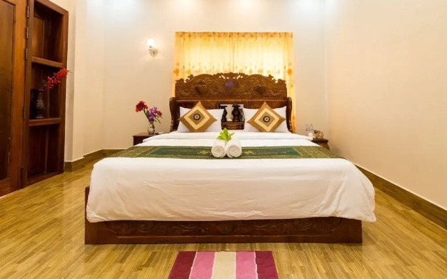 Aniza Angkor Villa