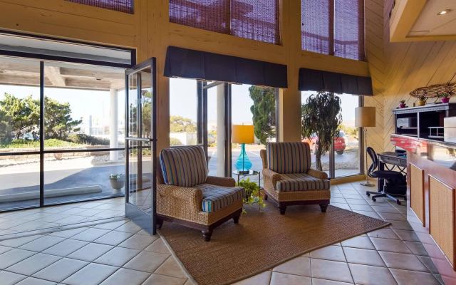 Best Western Ocean Reef Suites