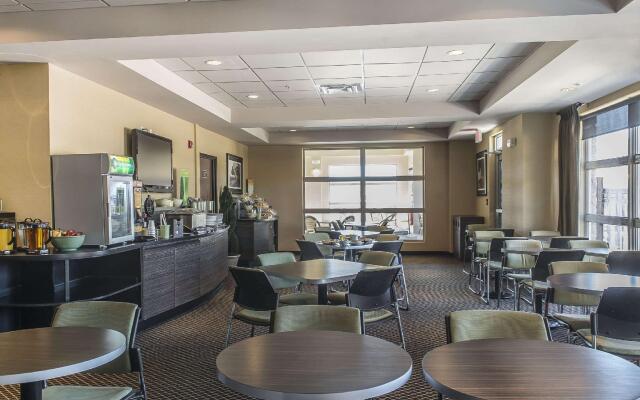 Quality Inn and Suites Petawawa