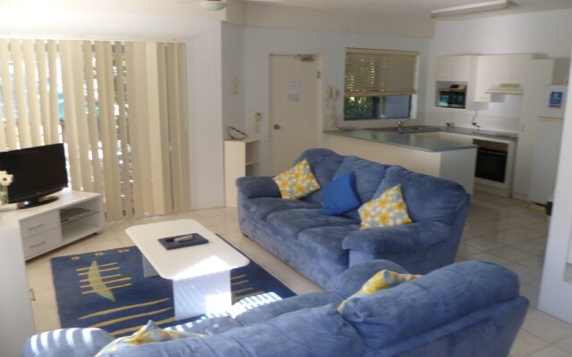Lindomare Apartments