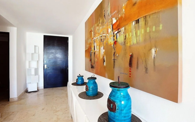 Elements Penthouse 7 3 Bedroom Condo by RedAwning