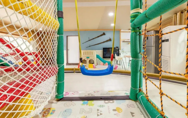 Ganhwa Badabae Beomseon Kids Pension