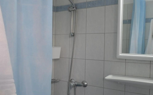 Metaxa Apartments