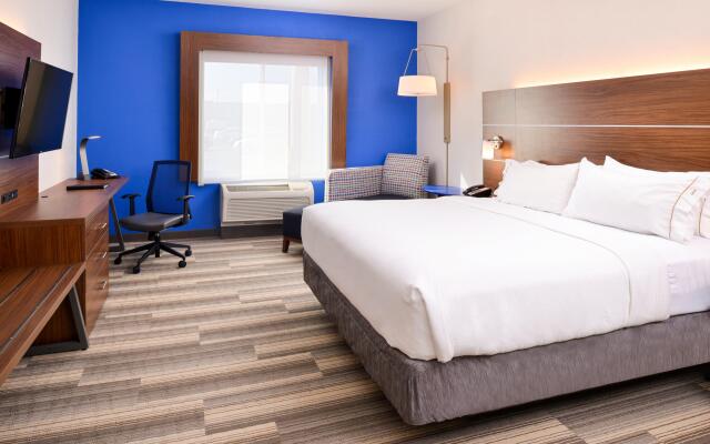 Holiday Inn Express Hotel & Suites Urbana-Champaign, an IHG Hotel