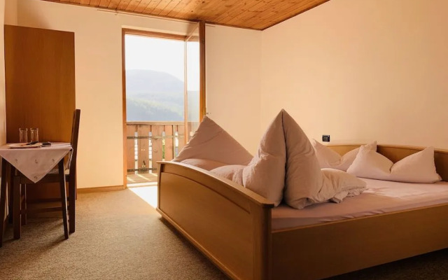 Laugen Cafè, Pizza, B&B