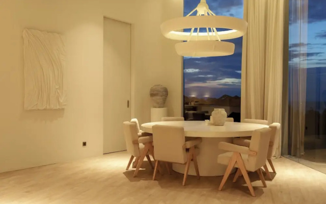 Lux Retreat 4BR Ocean Villa in Uluwatu