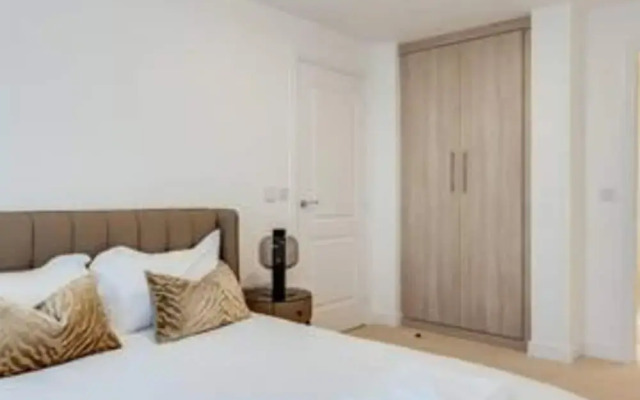 Tranquil 4-bed Oasis Modern Chic