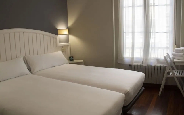 Alda Miramar Rooms