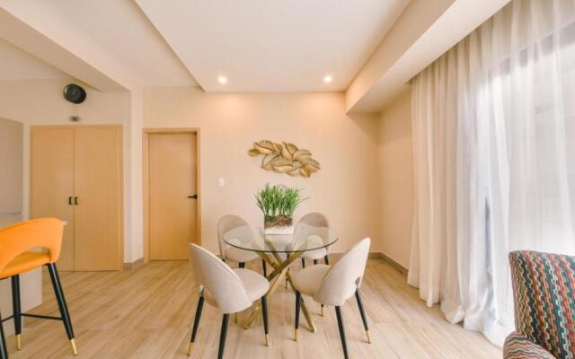 Fully Serviced Apartment at Regatta Living II 6C