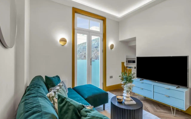 Hammersmith Residences by MySquare