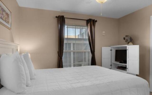 Summer Breeze Condominium 211