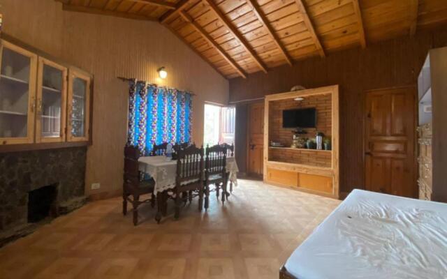 The Himalayan Living