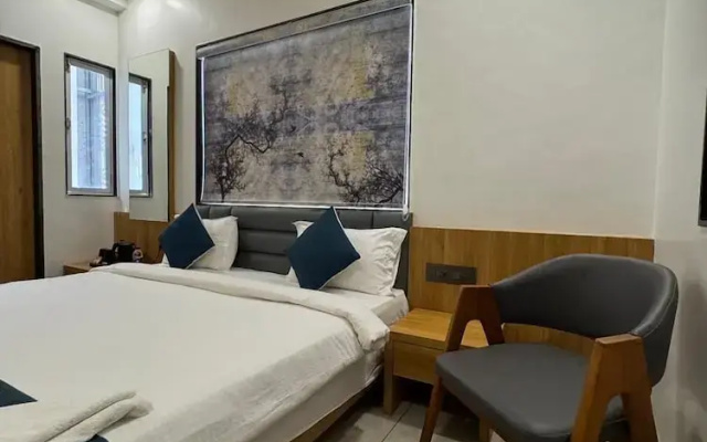 Hotel The Premier Dwarka