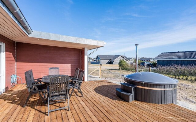 8 Person Holiday Home in Tarm