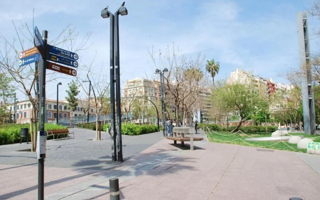 La Casita Amarilla