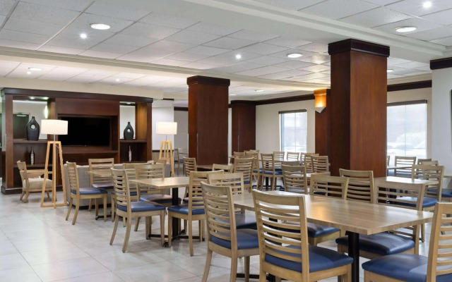 Wyndham Garden Monterrey Aeropuerto