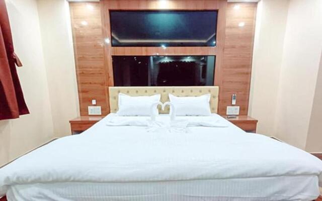 Fabhotel Green I