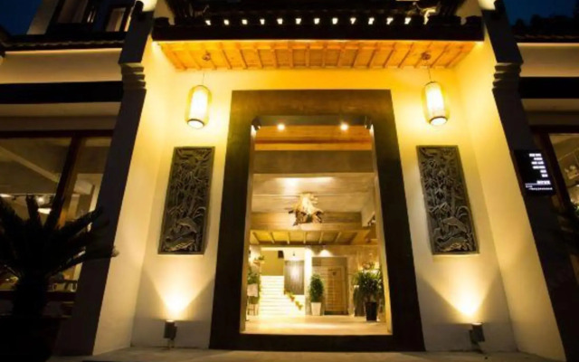 ZhulinShanshe Hotel