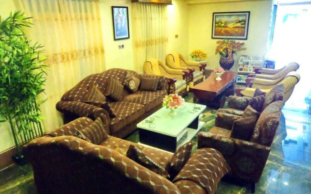 Hotel Sahara