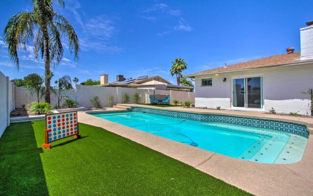 Pet-friendly Scottsdale Oasis w/ Pool & Bbq!