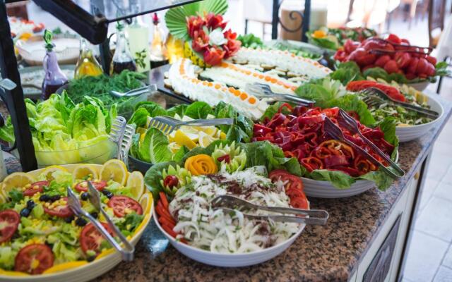 Larissa Sultan's Beach